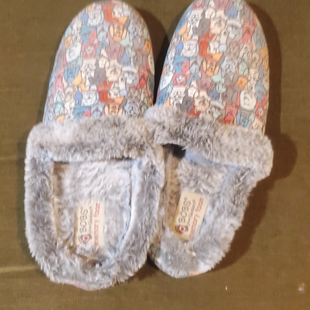 Bob's memory foam slippers